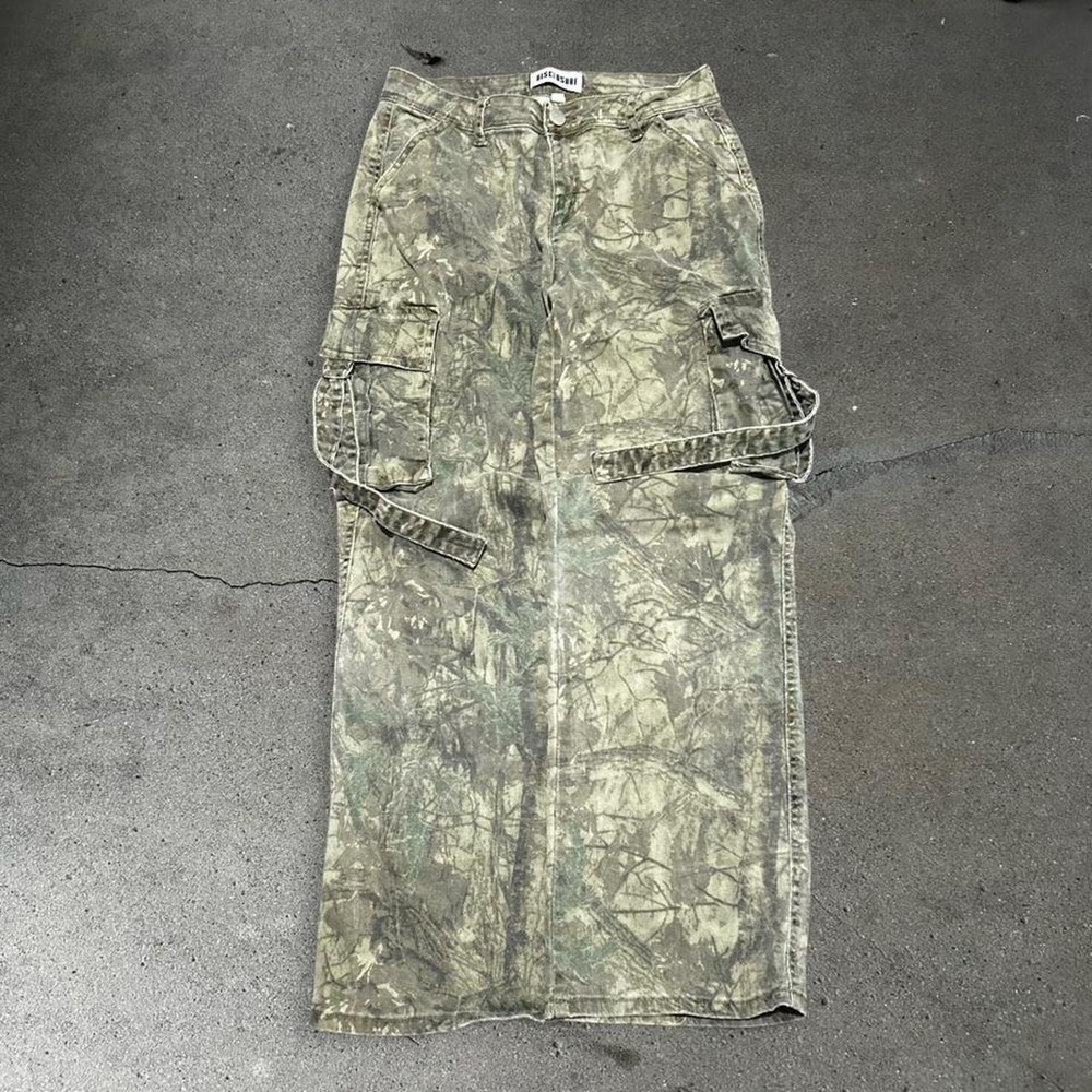 Y2k women's realtree hunting camo baggy utility cargo skater pants Size 7
